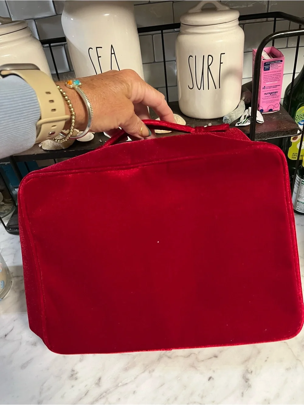 Estee Lauder Red Velvet Quilted Star Cosmetic Case NWOY